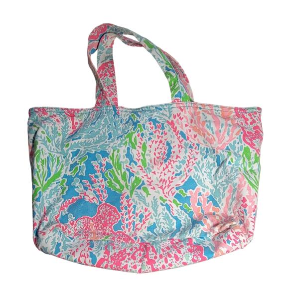 Lilly Pulitzer Beach Tote in HTF Let’s Cha Cha - Picture 2 of 5